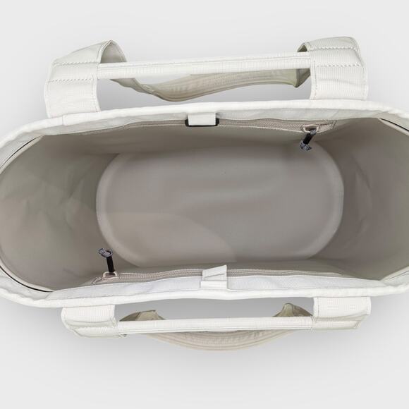 YETI Camino Carryall 35L Taupe Waterproof Tote Bag Durable Gym Beach Travel NWT - Picture 5 of 7